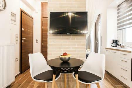 Cozy Studio 50M From Sea Афины Экстерьер фото