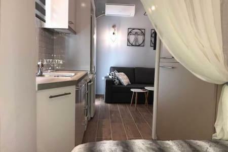 Cozy Studio 50M From Sea Афины Экстерьер фото